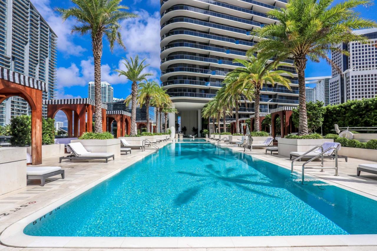 Aluna Lux Suites At Sls Lux Brickell Building Miami Exteriör bild
